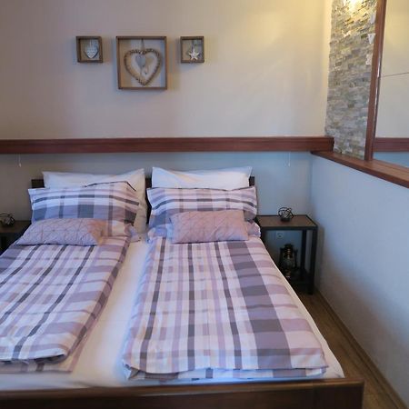 Apartments And Rooms Stefanac Slunj Εξωτερικό φωτογραφία