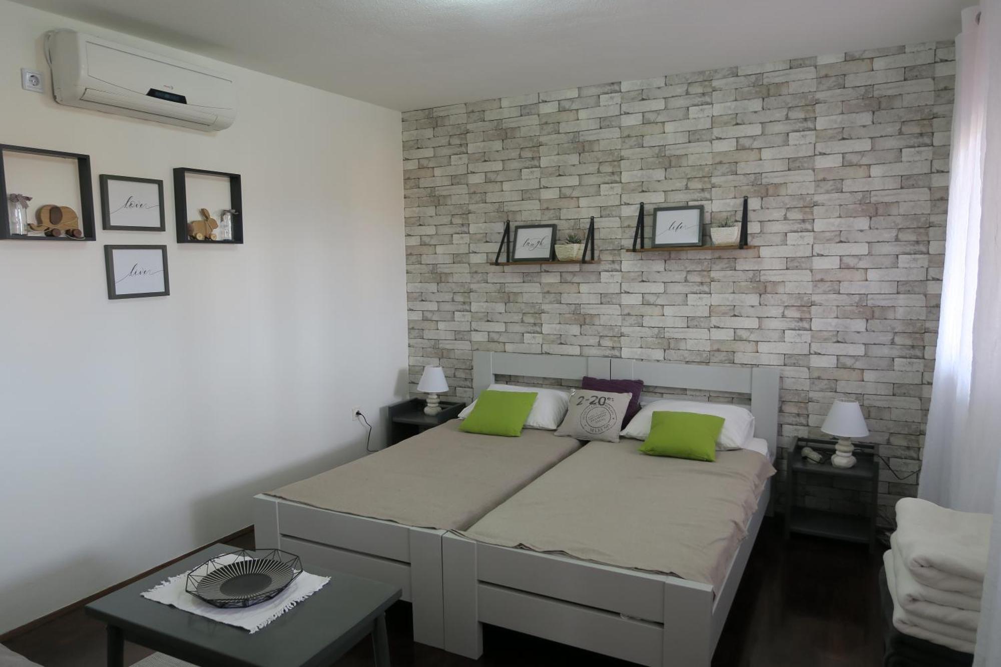 Apartments And Rooms Stefanac Slunj Εξωτερικό φωτογραφία