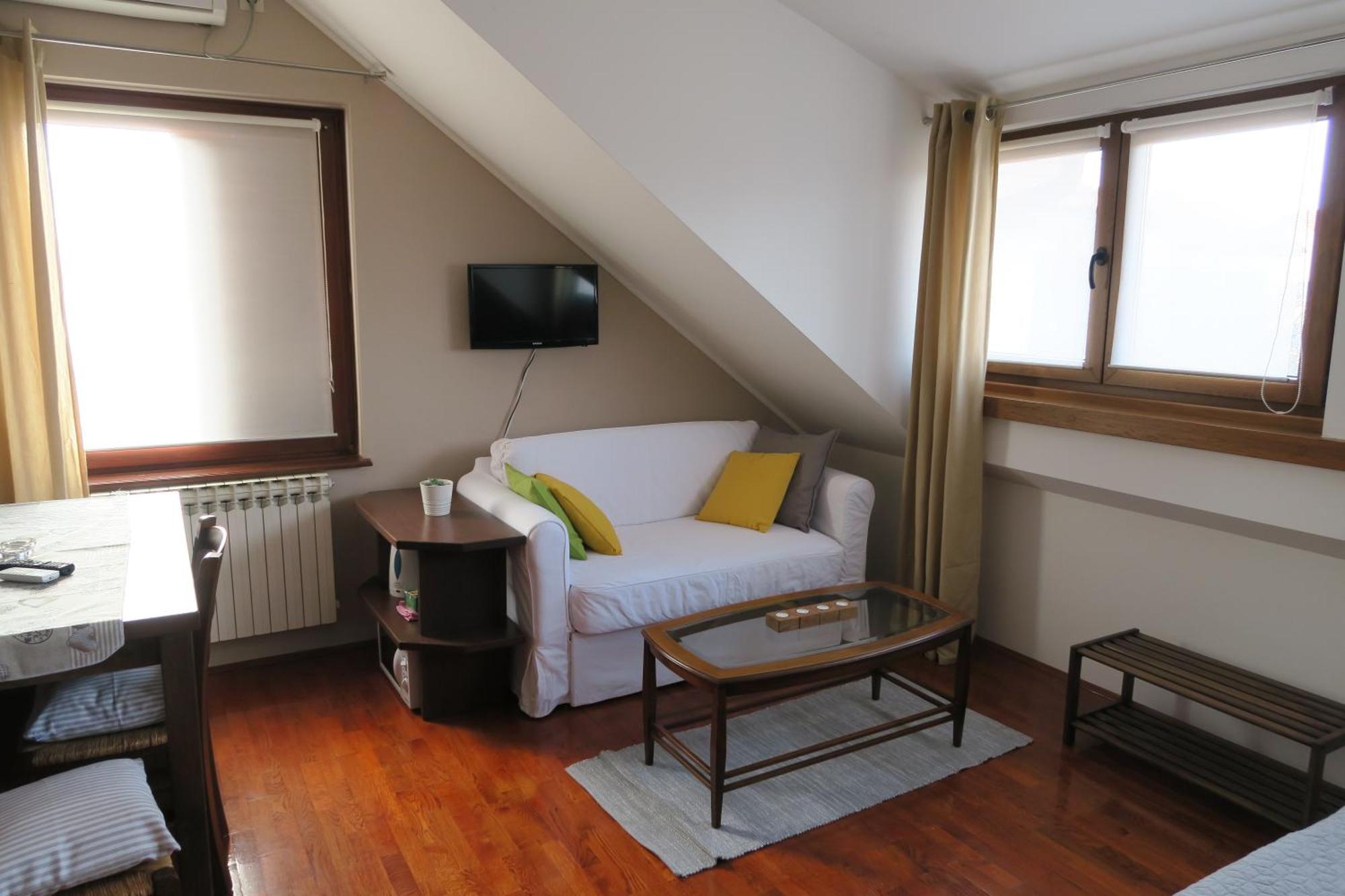 Apartments And Rooms Stefanac Slunj Εξωτερικό φωτογραφία