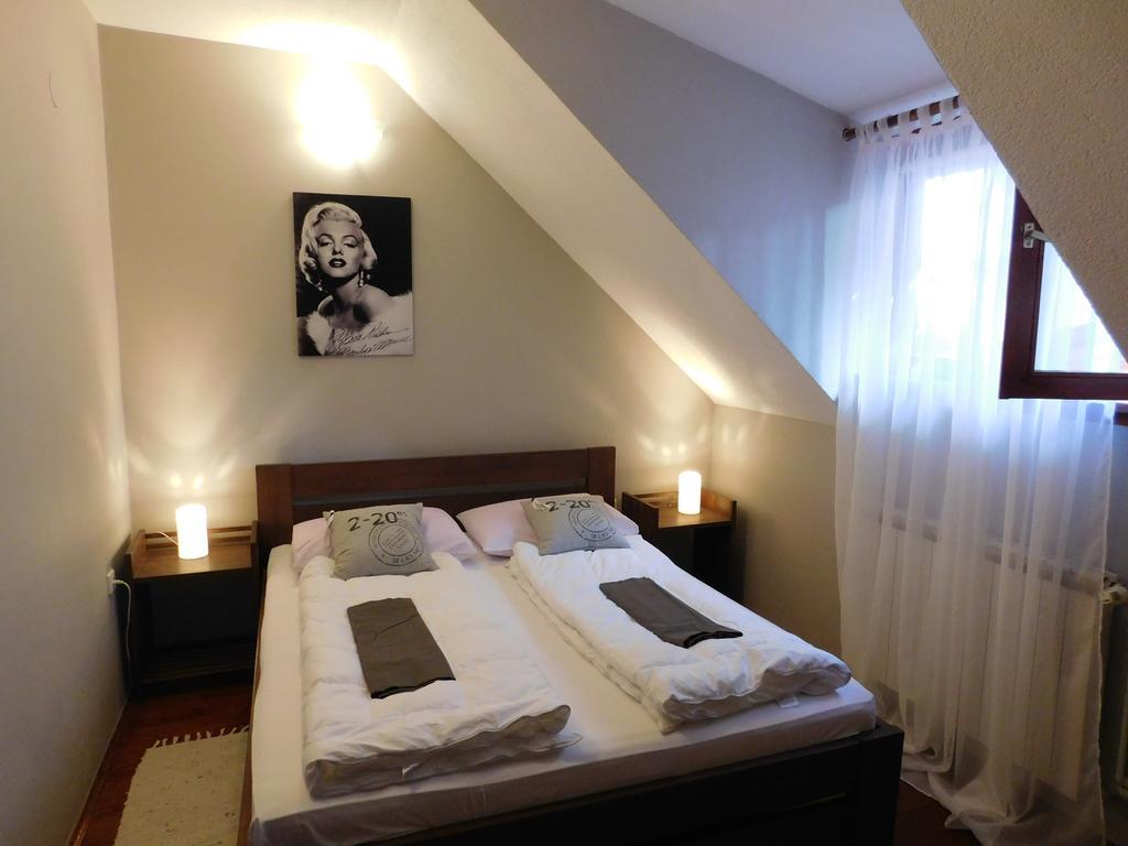 Apartments And Rooms Stefanac Slunj Εξωτερικό φωτογραφία