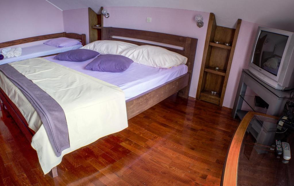 Apartments And Rooms Stefanac Slunj Εξωτερικό φωτογραφία