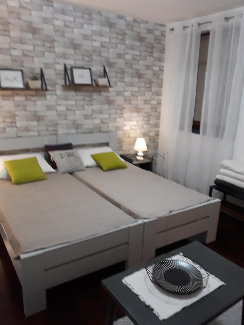 Apartments And Rooms Stefanac Slunj Εξωτερικό φωτογραφία